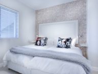 Feng Shui Schlafrichtung: Die perfekte Position des Bettes