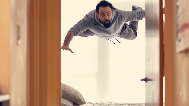 Wie man mit einer verstopften Nase schläft- 25 Tipps, um die Heilung zu beschleunigen und besser zu schlafen