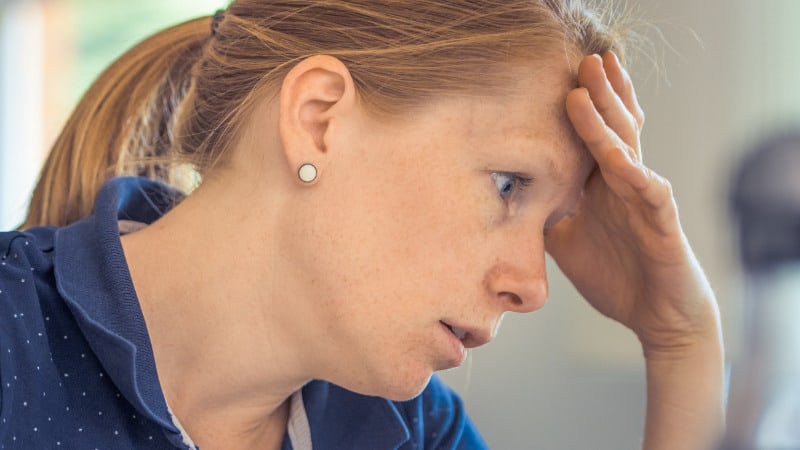Wenn du zu wenig Cortisol im Körper hast, kann das Beispielsweise zu appetitlosigkeit führen