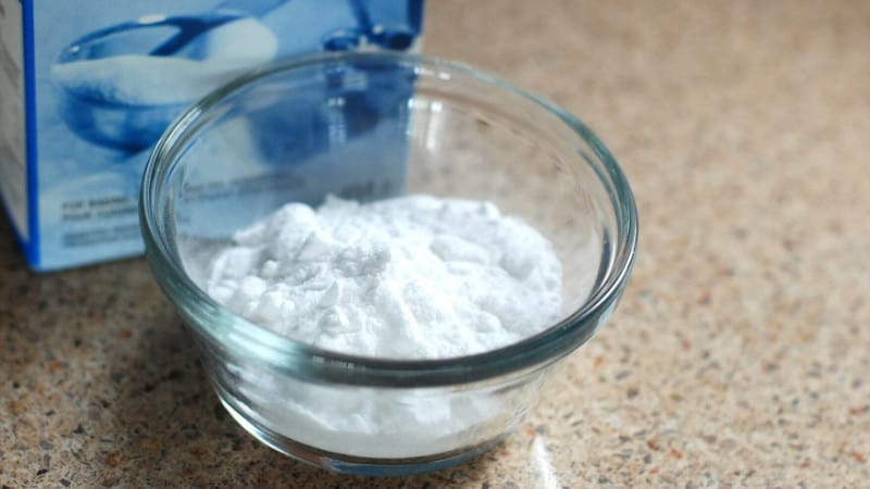 Backpulver ist auch gut gegen Hautirritationen, Insektenstiche und Hautauschlägen