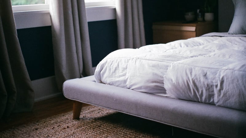 Bei heißen Waschgängigen kann der Stoff der Decke bis zu 8% schrumpfen