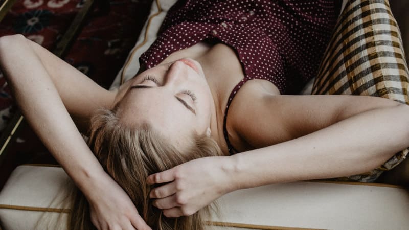 Vermeide jegliches Licht vor dem Schlafen und während dem Schlafen