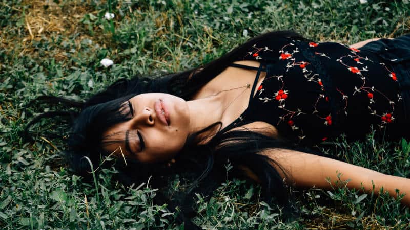 Versuche statt einen Film zu schauen ein Hörspiel anzuhören