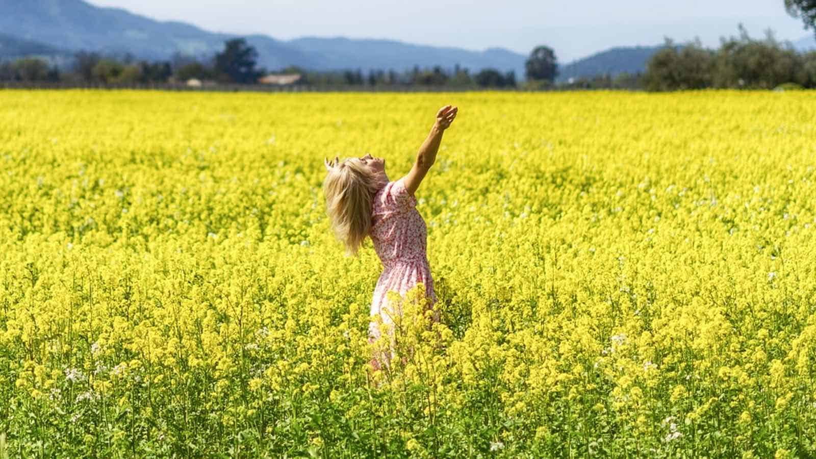 7 unglaubliche Vorteile von Senföl für die Haare