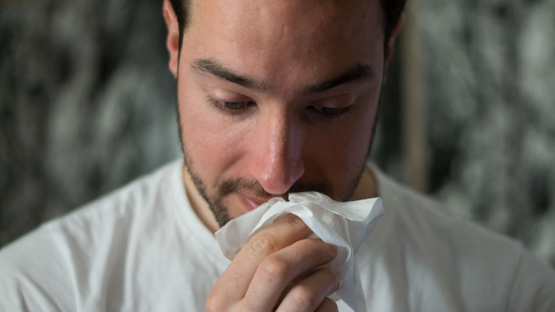 Chronischer Husten Worauf ist zu achten? Was hilft? schlafzimmer.de