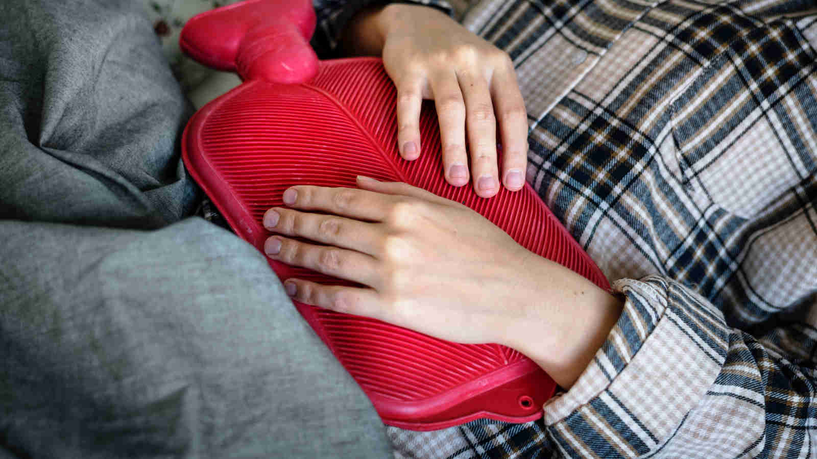 Die Grippe ist eine häufige Form von RTI, die Auswurf verursachen kann.