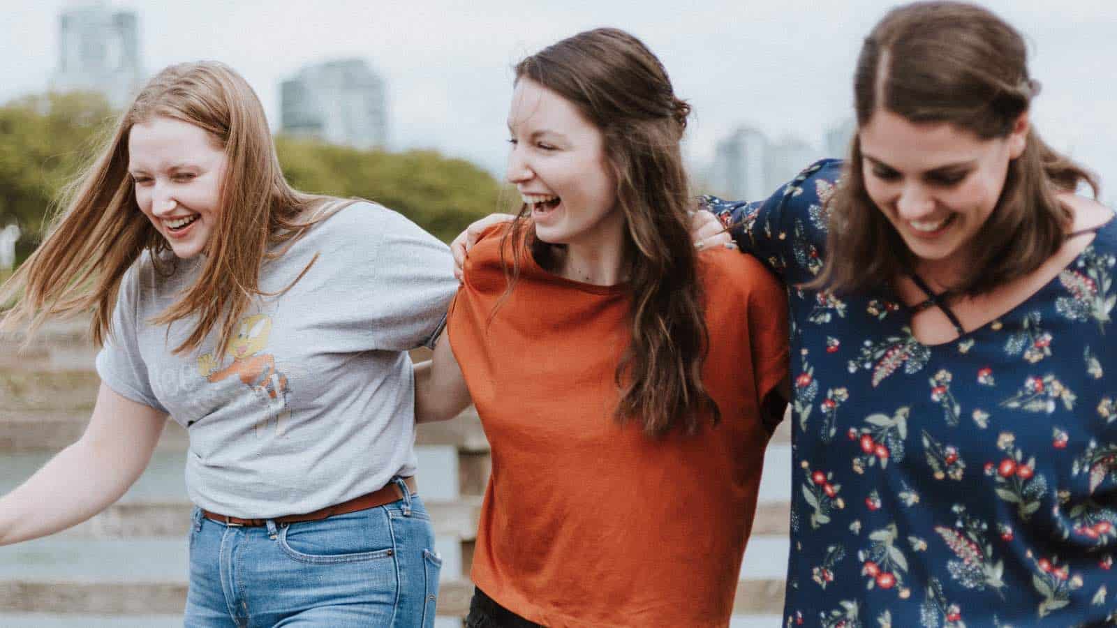 Schöne Worte und Sprüche können die Freundschaft wiederbeleben oder festigen