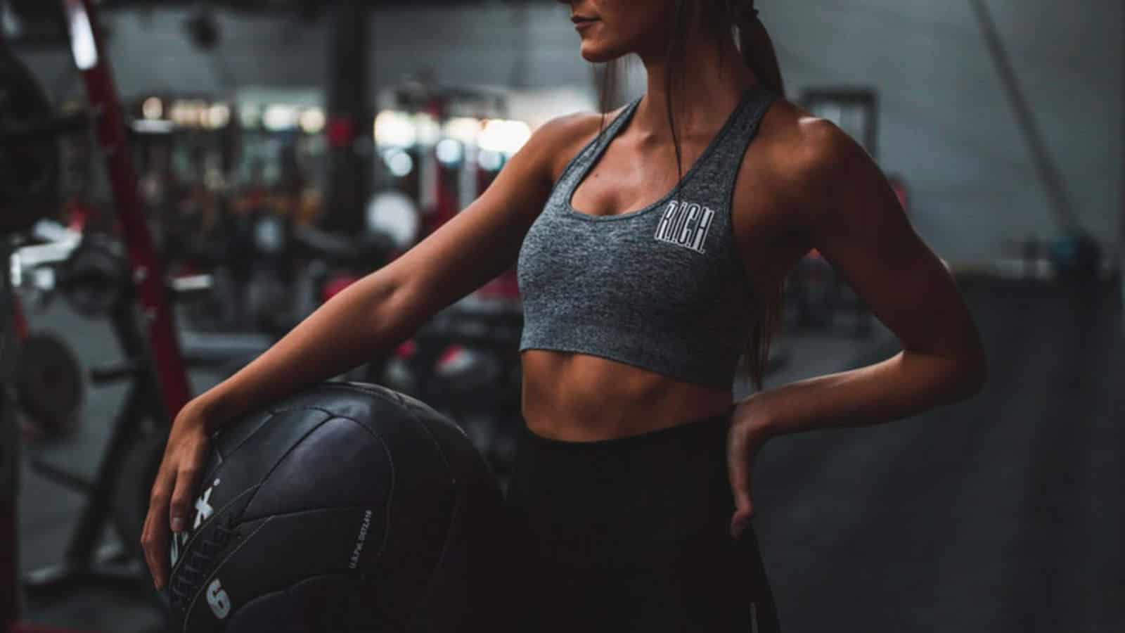 Achte darauf, dass du dein Waist Trainer nicht beim Sport trägst. Dies kann nämlich zu Verletzungen führen.