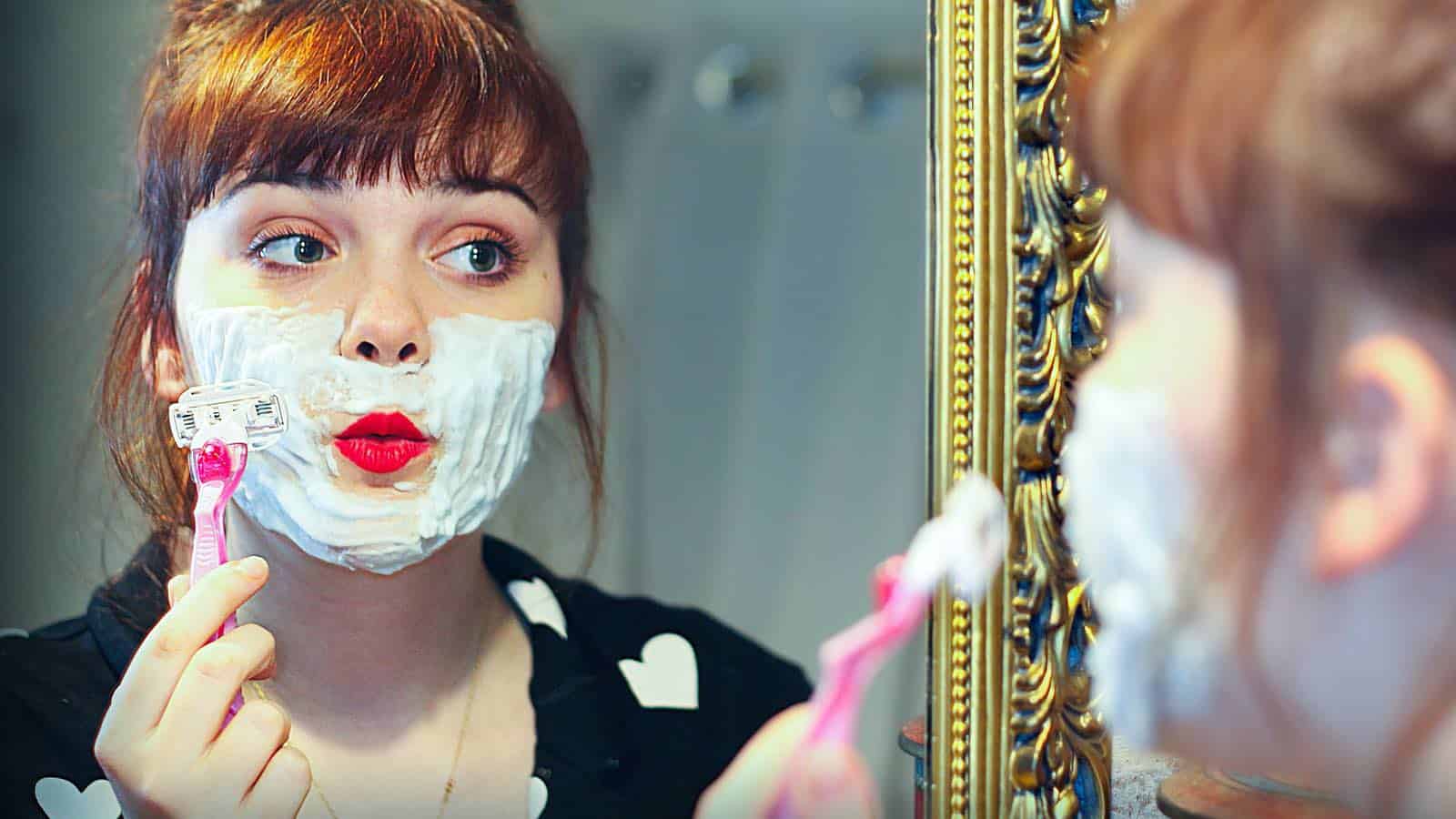 Eine Creme für die Rasur ist für Frauen und Männer gleich einsetzbar. Hierbei gibt es überhaupt keinen Unterschied.