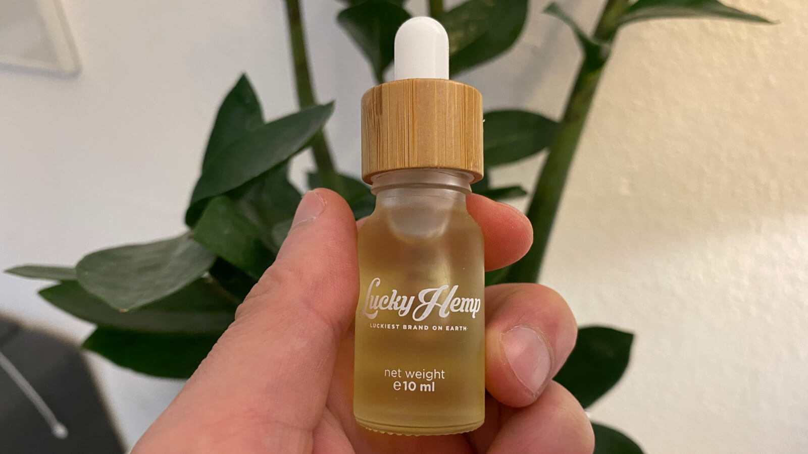 Durch CBD konnten wir besser schlafen und Rückenschmerzen etc. wurden weniger.
