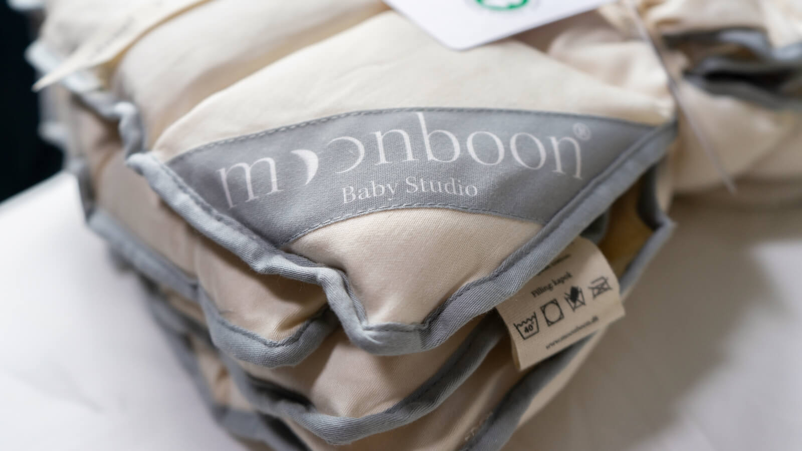 moonboon überzeugt mit qualitativen Baby Textilien.